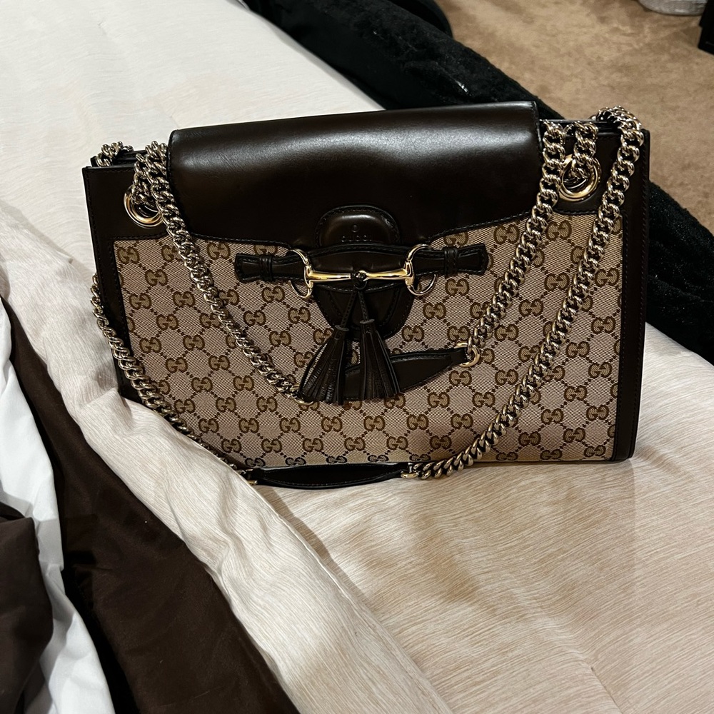 Gucci shoulder bag